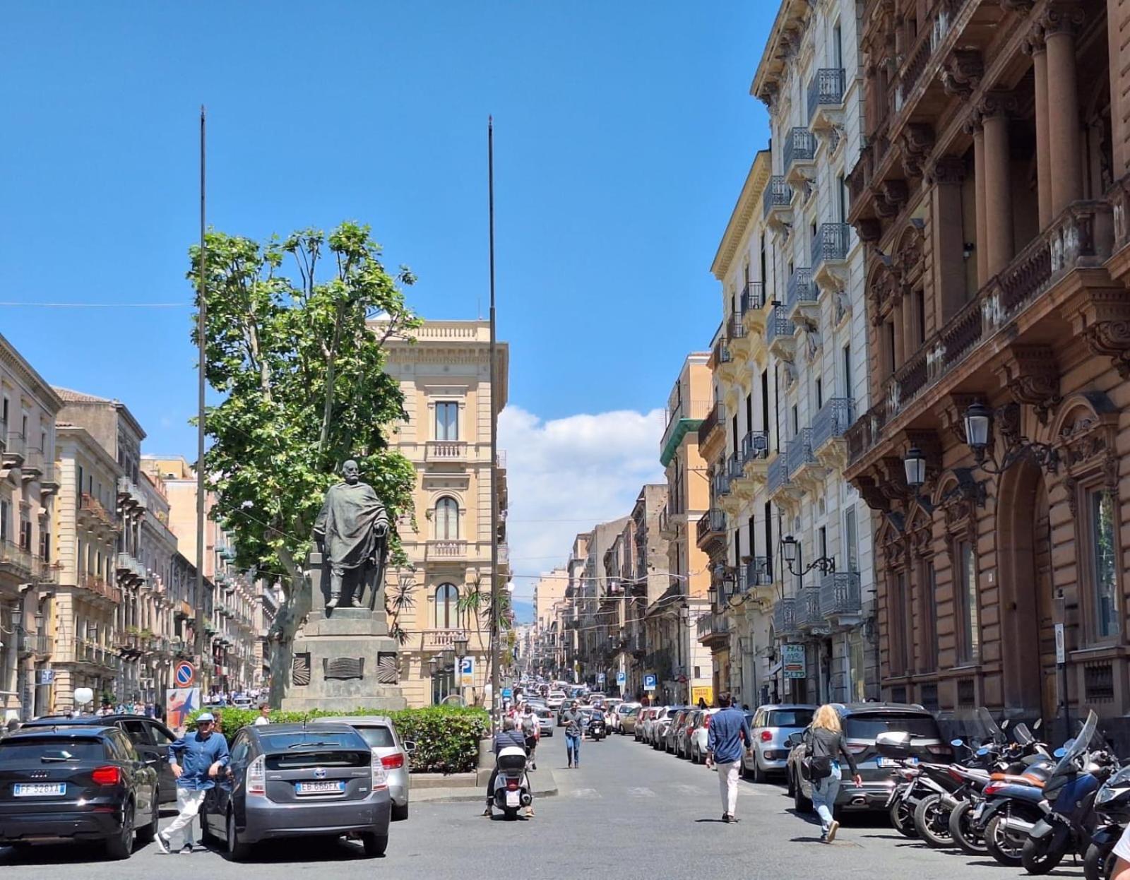 Giangi'S Garden Apartment Catania Exterior photo